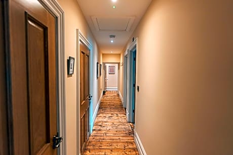 The Jodrell Luxury Suites