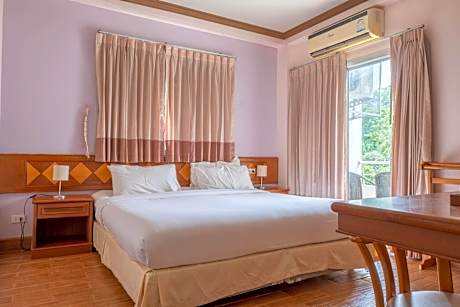 King Room with City View