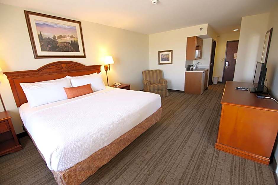 Crown Pointe Lodge; BW Signature Collection