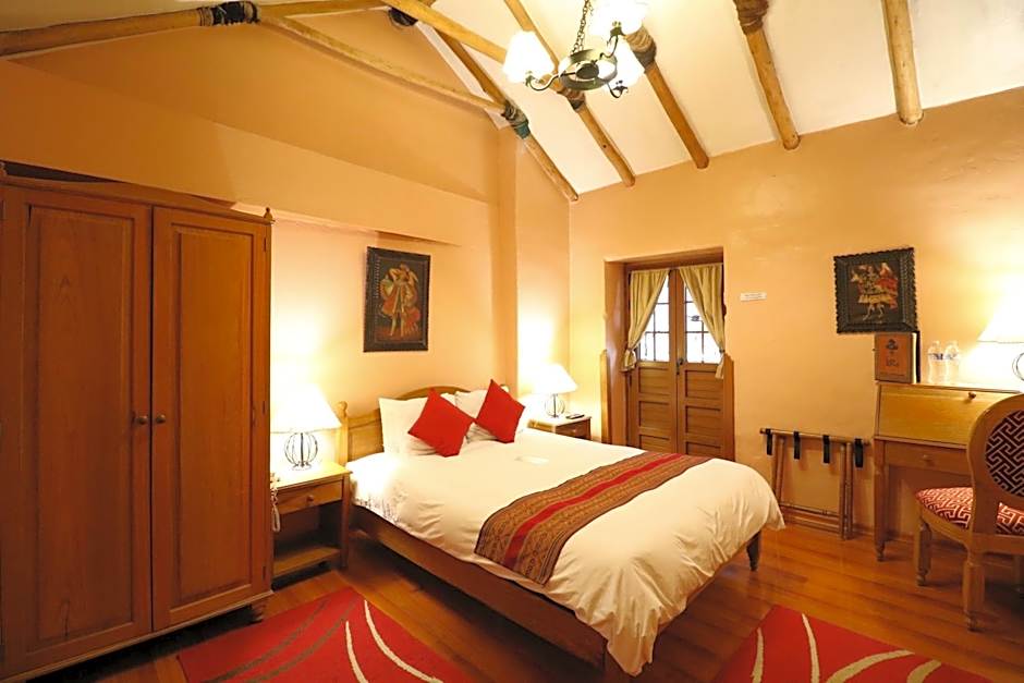 Hotel & Mirador Los Apus