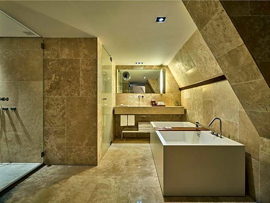 Conservatorium Hotel