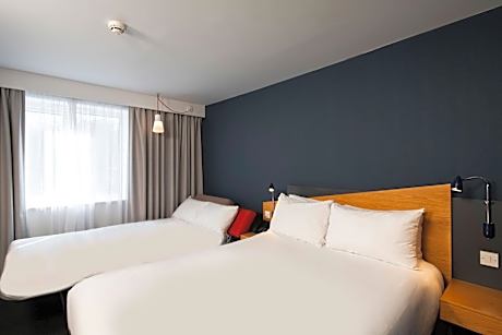 Standard Double Room with Sofa Bed and Free Hot Breakfast