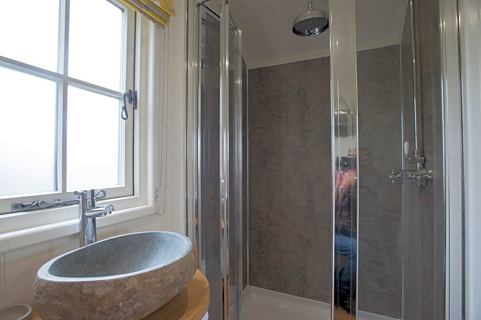 West Coast Hideaways