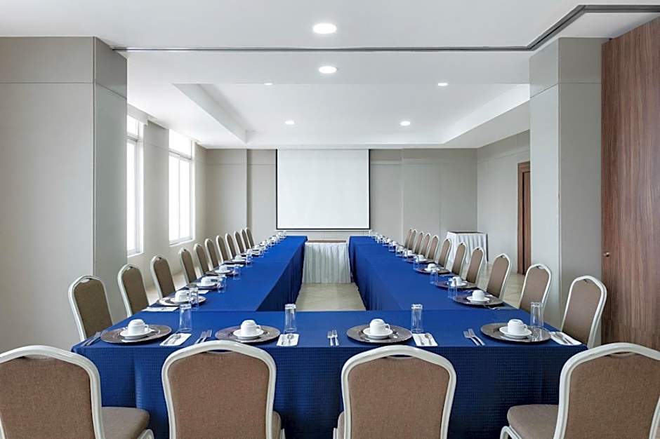 Courtyard by Marriott Puebla Las Animas