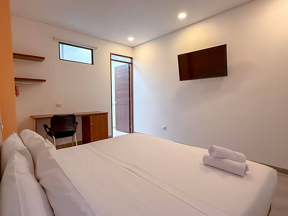 Apartamentos Regency La Feria