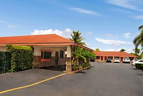 Super 8 by Wyndham Florida City/Homestead/Everglades