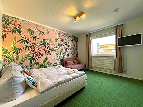 Large Double Room