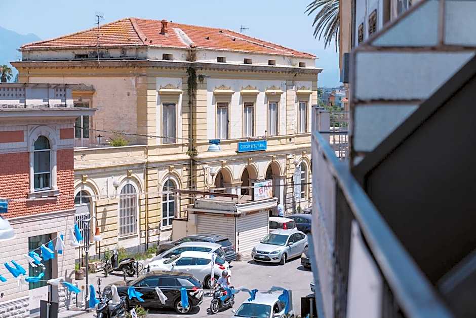 Pandora Rooms - Pompei - Central Pompeii Near the Ruins