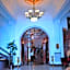 Queen'S Hotel