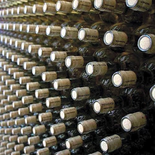 Viktor Bor- és Vendégház****