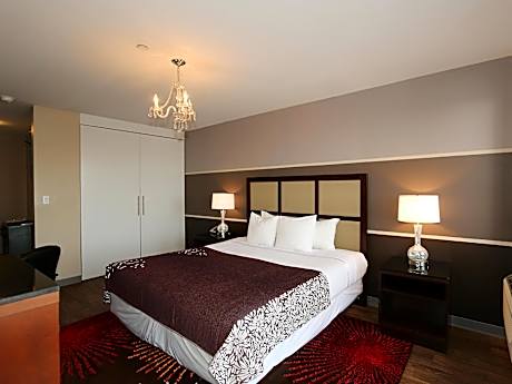 Executive King Bed