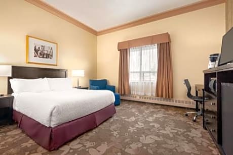 Queen Room - Non-Smoking