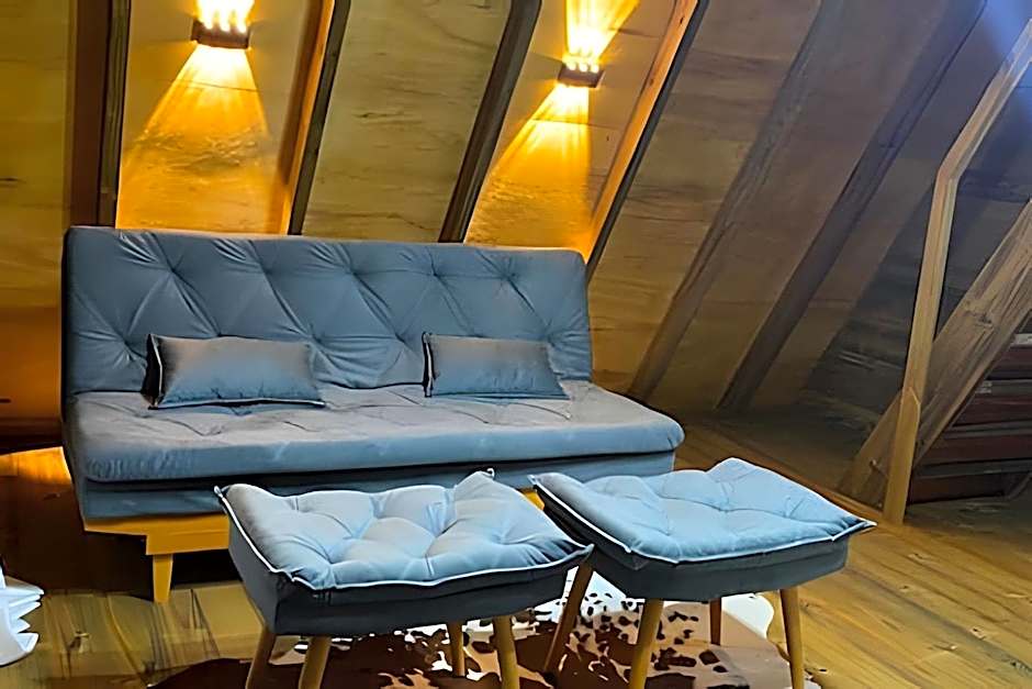 Chalé dos Alpes 2 hidromassagem e Lareira