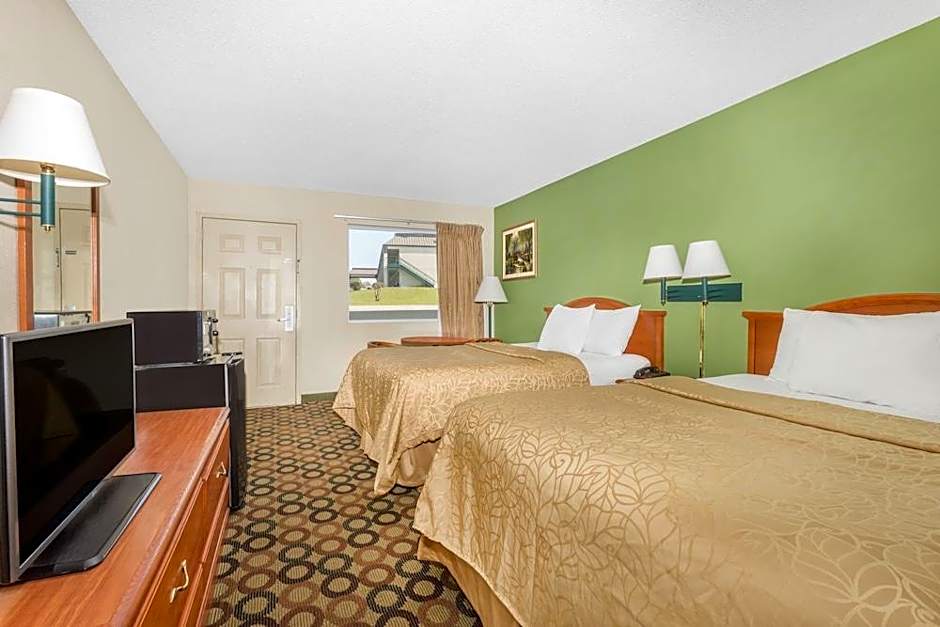 Economy Inn By OYO Ashburn