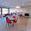 Hotel 153