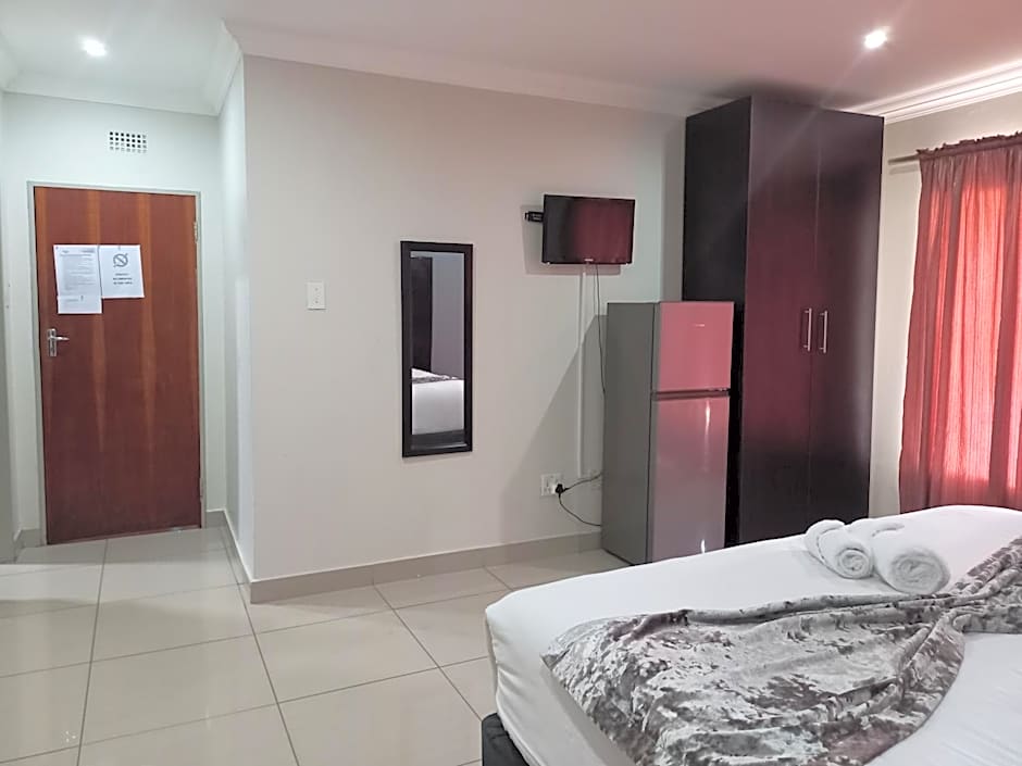 Khayalami Hotel - Emalahleni