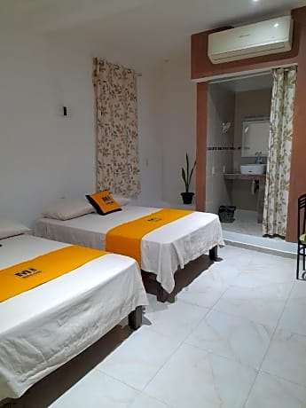 Deluxe Room (2 Adults + 1 Child)