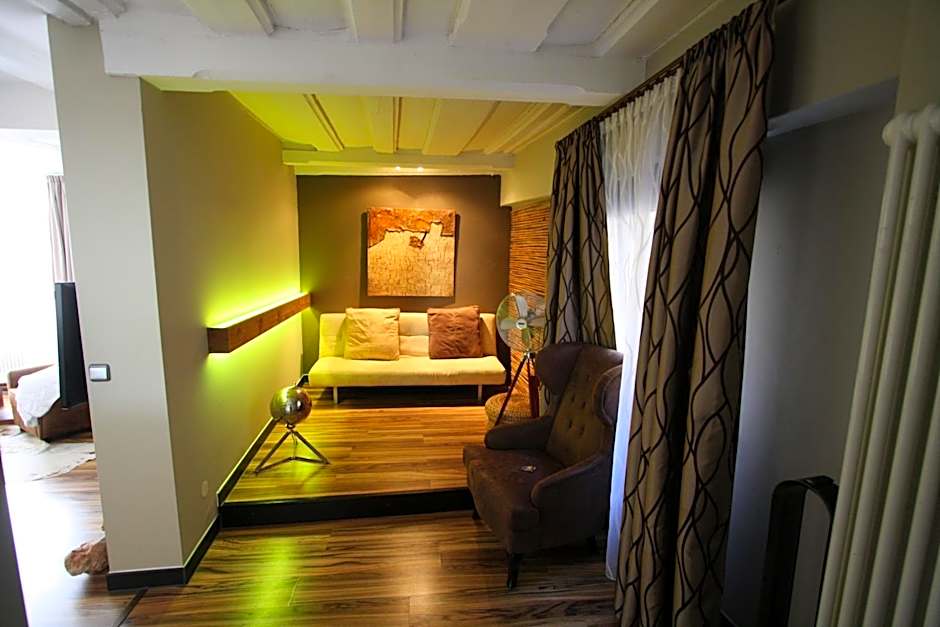 Elements Hotel