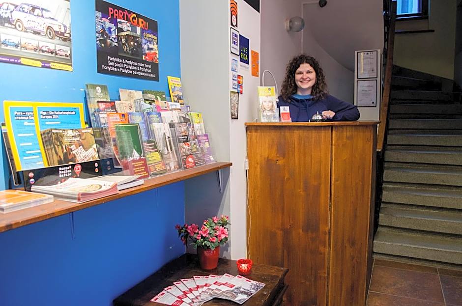 Red Nose Hostel with Self-Check In
