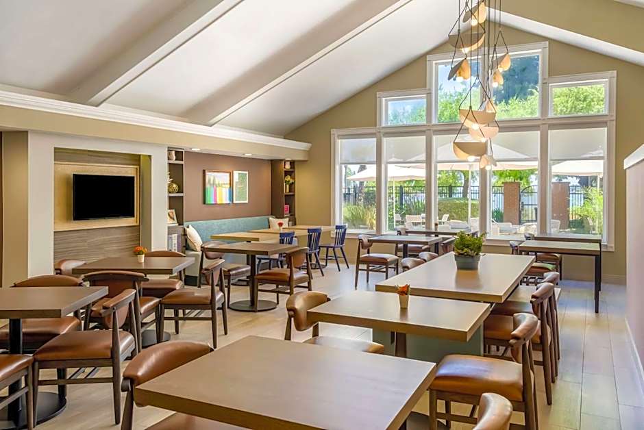 Sonesta ES Suites San Francisco Airport Oyster Point Waterfront