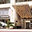 Langham Place, New York, Fifth Avenue