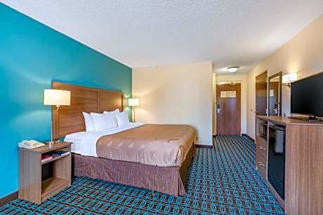 King Room with Sofabed