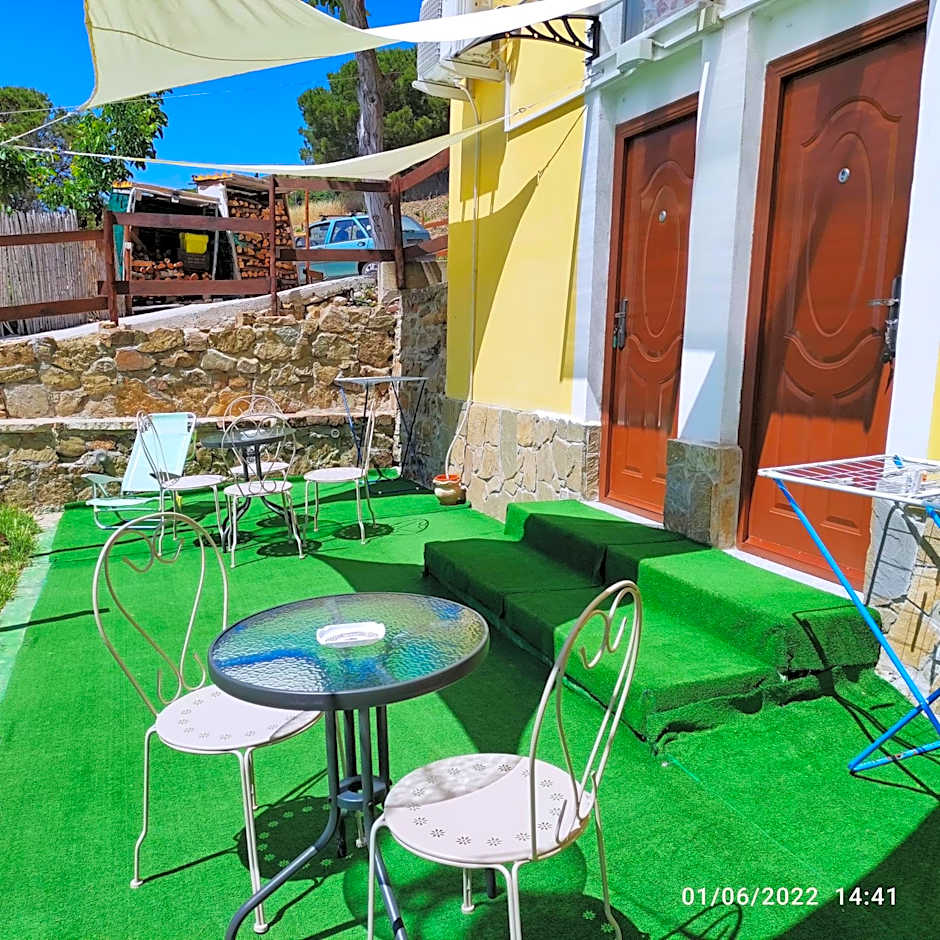 Una terrazza sul mare