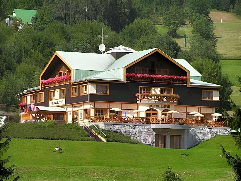 Hotel Zatisi