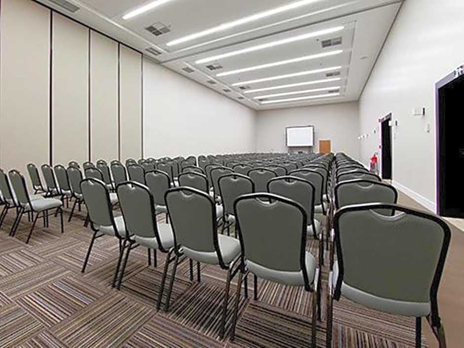 Golden Tulip Sao Jose Dos Campos