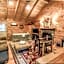 Mountainaire Inn and Log Cabins