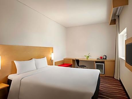 One Bedroom Suite