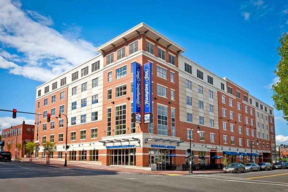 Hampton Inn Portland Downtown Waterfront