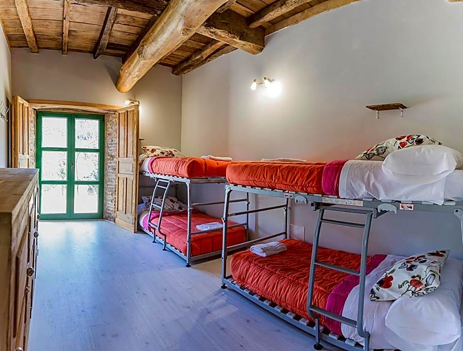 La Figal de Xugabolos, Salas