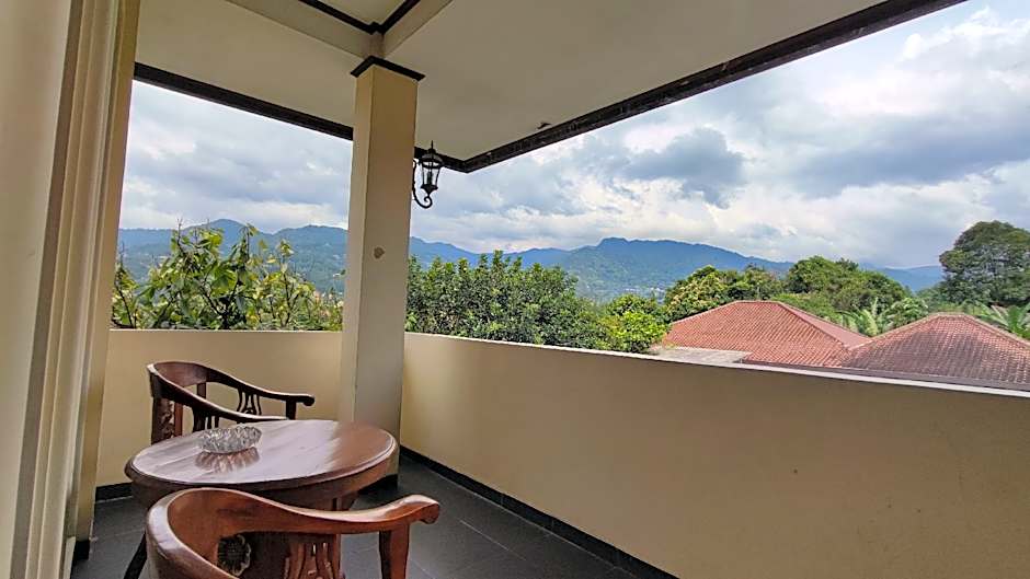 Taman Teratai Hotel