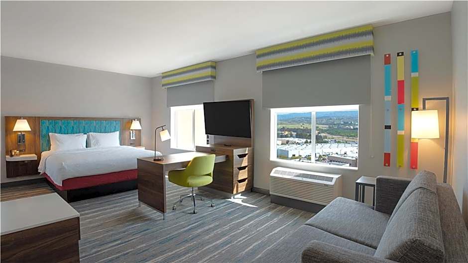Hampton Inn Santa Clarita-Valencia