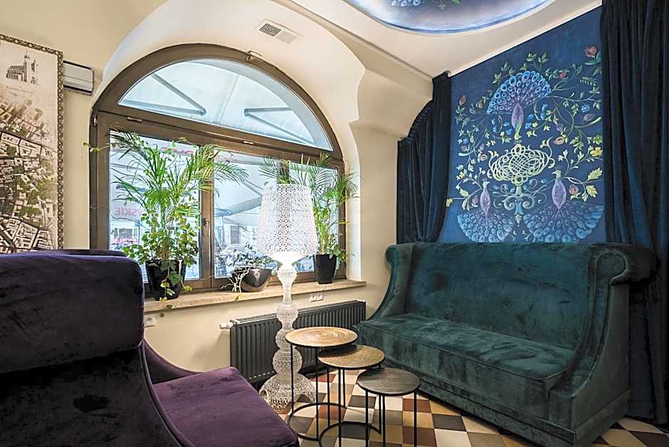 Hotel Ester