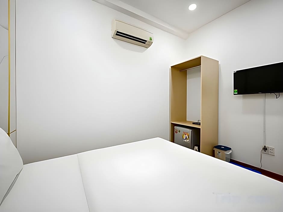 Sunrise Airport Hotel