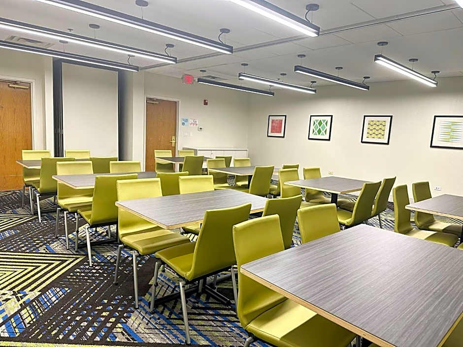 Holiday Inn Express And Suites Prospect Heights By IHG