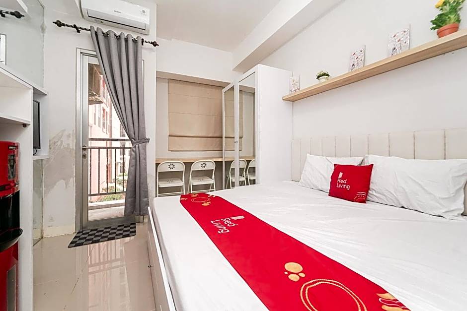 RedLiving Apartemen Transpark Juanda - Frams Properti Tower Jade with Netflix