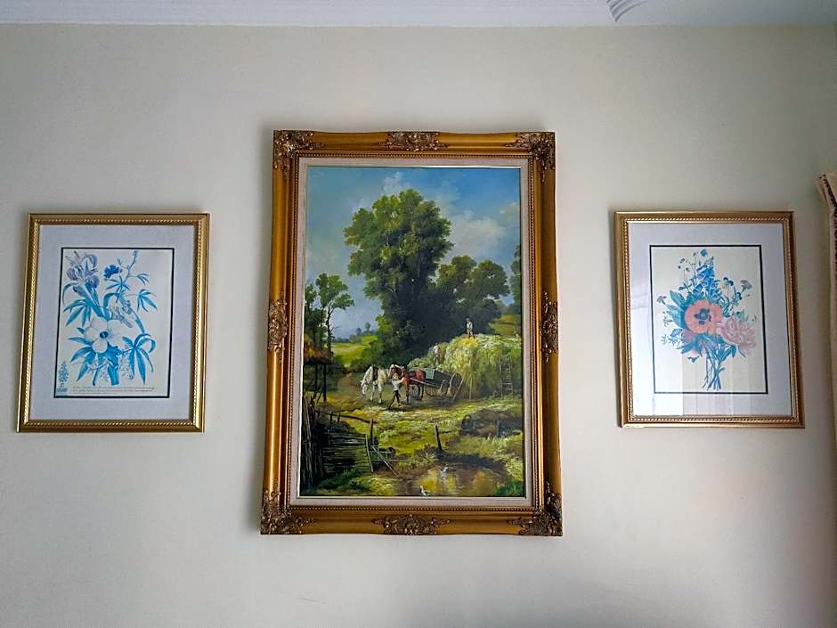 KPW at Royal Lily Apartment