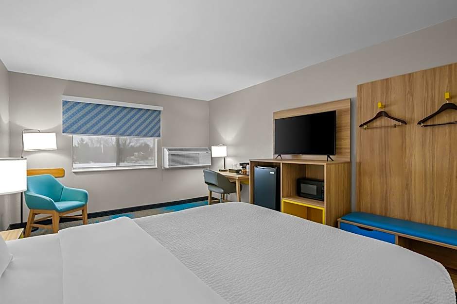 Days Inn by Wyndham Imlay City