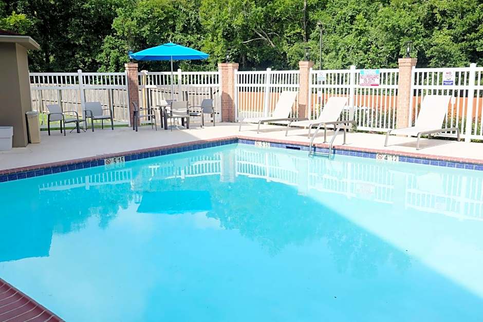Holiday Inn Express Baton Rouge North By IHG