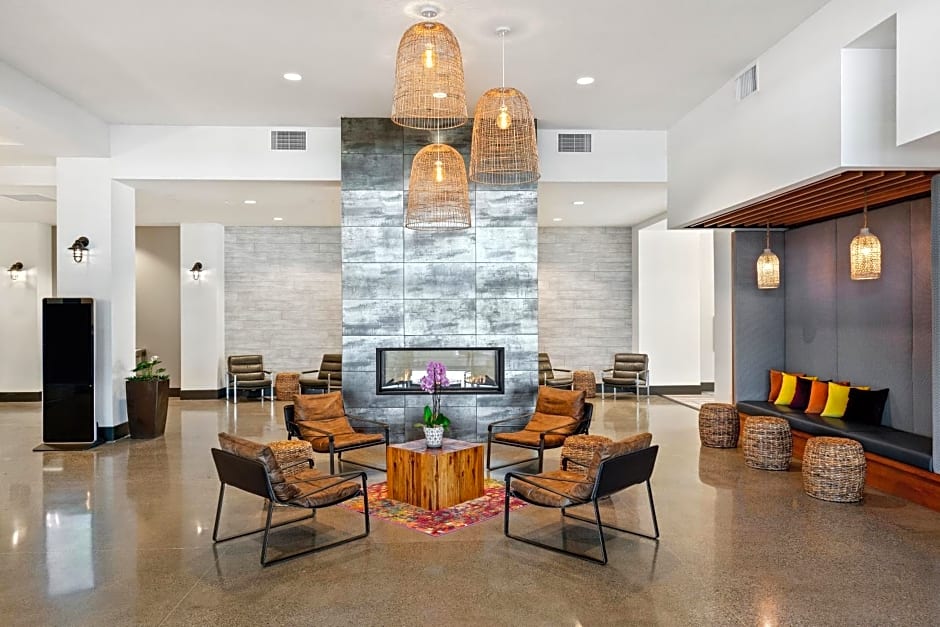 Hotel Indigo Everett - Waterfront Place By IHG