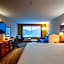 Holiday Inn Express & Suite Milroy - Reedsville By IHG