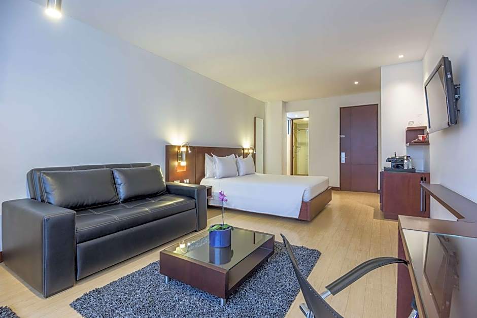 NH Bogota Urban 93 Royal