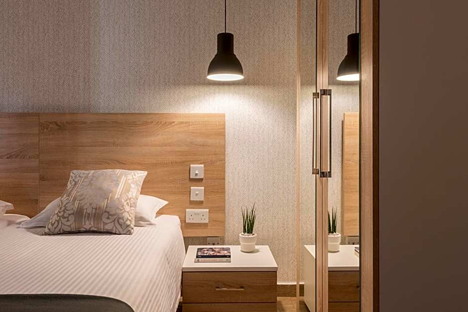 Plaza Regency Hotels