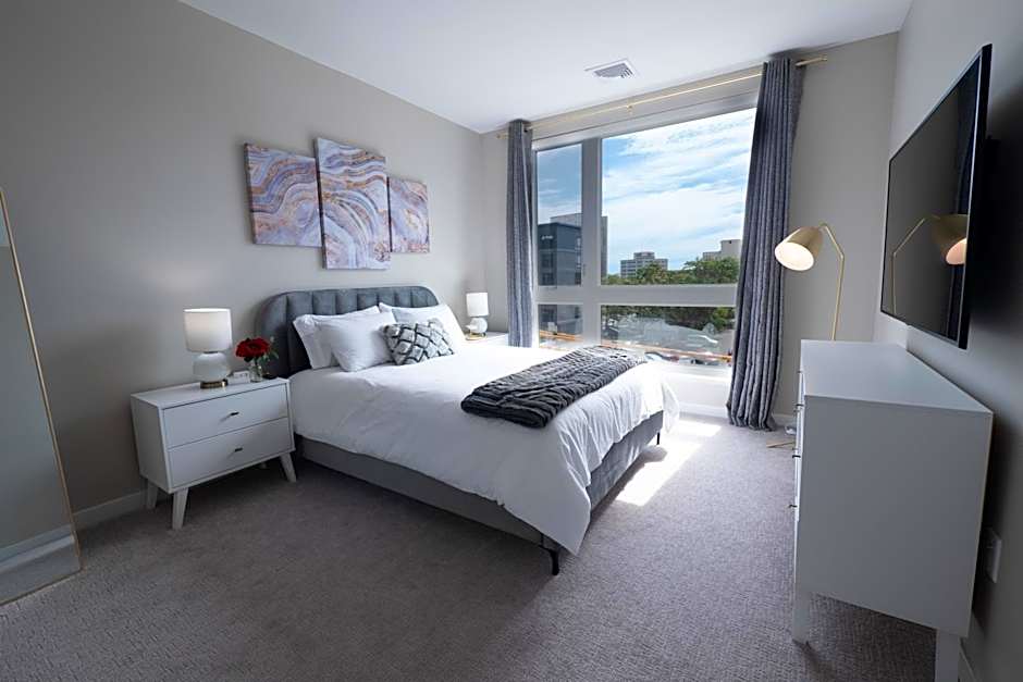 Luxury Furnished Apartments by Hyatus Downtown at Yale