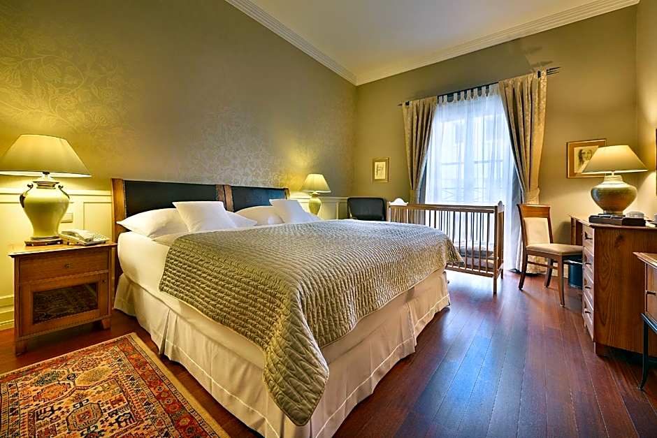 Marrol's Boutique Hotel