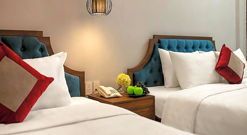 Sonata Premier Hotel & Spa