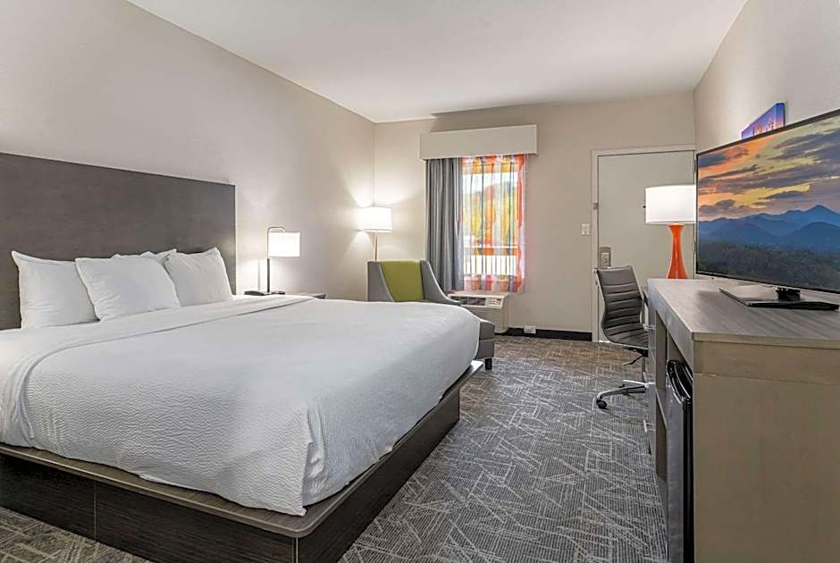 Quality Inn Asheville Downtown Tunnel Rd